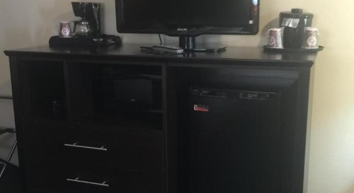 Smoky Hill Inn and Suites image 1